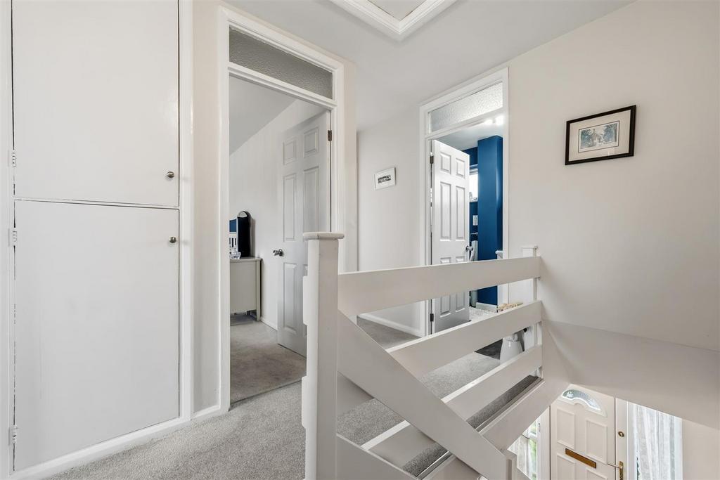 First floor landing.jpg