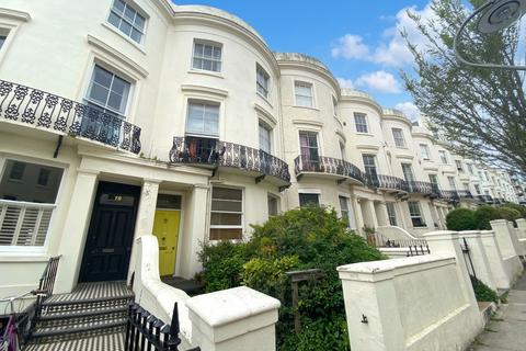 1 bedroom in a house share to rent, 81 Lansdowne Place, Hove, BN3