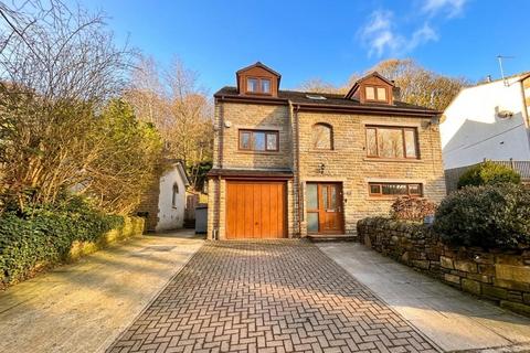 3 bedroom detached house for sale, Bankhouse Lane, Halifax HX3