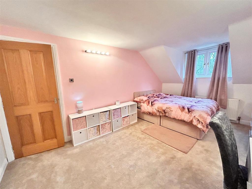 Bedroom 2 2.jpg
