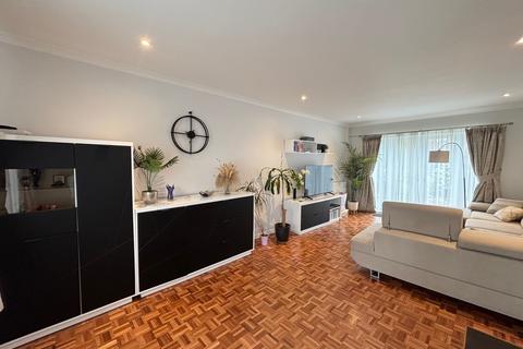 undefined, Polhill Avenue, Bedford, MK41