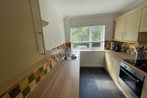 2 bedroom flat to rent, Rowood Drive, Solihull, B92
