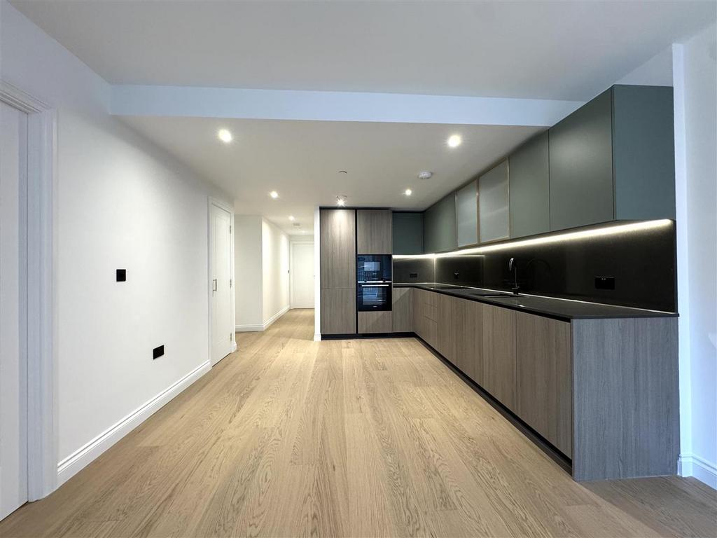 Kitchen pic 5.jpeg