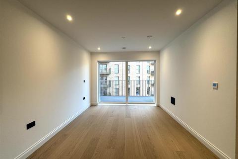 2 bedroom apartment to rent, 1 Potters Road, London SW6