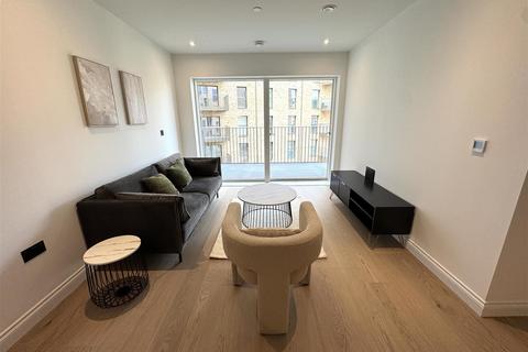 2 bedroom apartment to rent, 1 Potters Road, London SW6