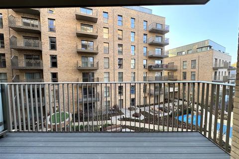 2 bedroom apartment to rent, 1 Potters Road, London SW6