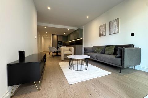 2 bedroom apartment to rent, 1 Potters Road, London SW6