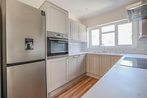undefined, Adeyfield Road, Hemel Hempstead, HP2
