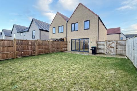 3 bedroom semi-detached house for sale, The Warton, Felixstowe IP11