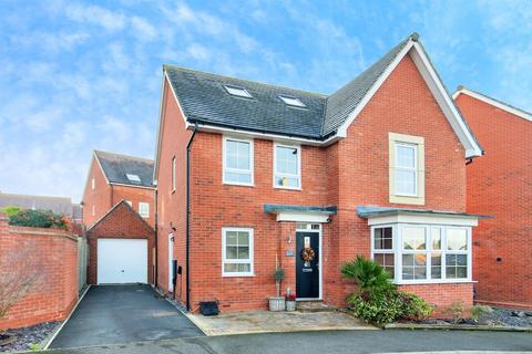 5 bedroom detached house for sale, Lydden Close, Burton Latimer, Kettering