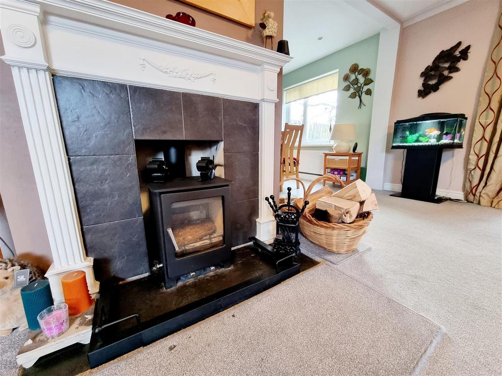 Fireplace.jpg