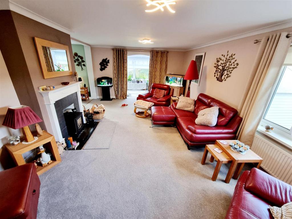 Sitting room.jpg