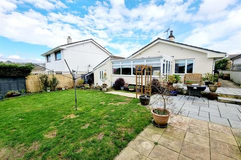 3 bedroom detached bungalow for sale, Homefield Park, Bodmin