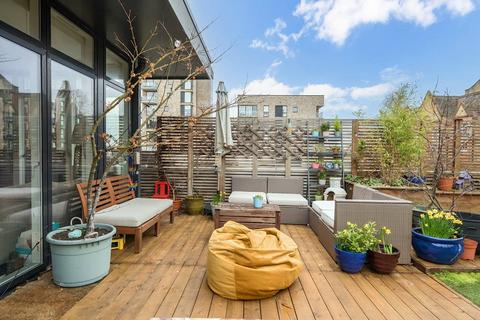 undefined, Boundary Lane, Elephant and Castle, London, SE17