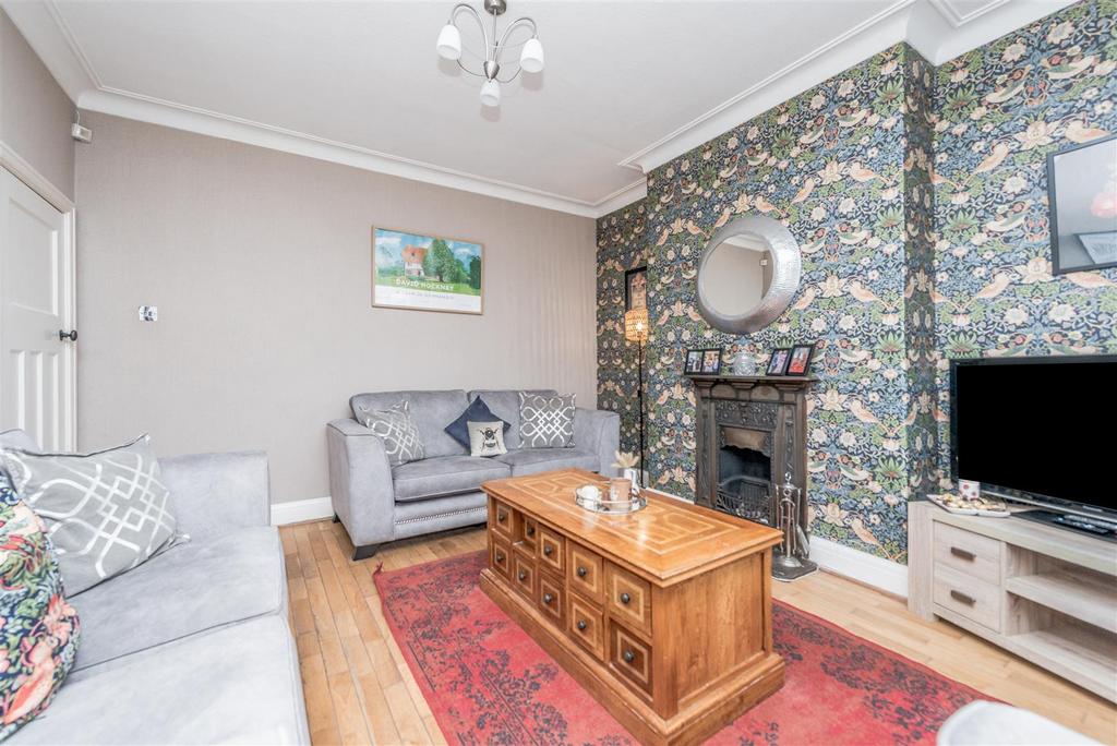 Living Room: