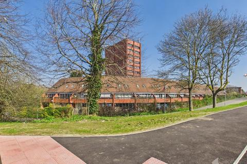 undefined, Netteswell Orchard, Harlow CM20