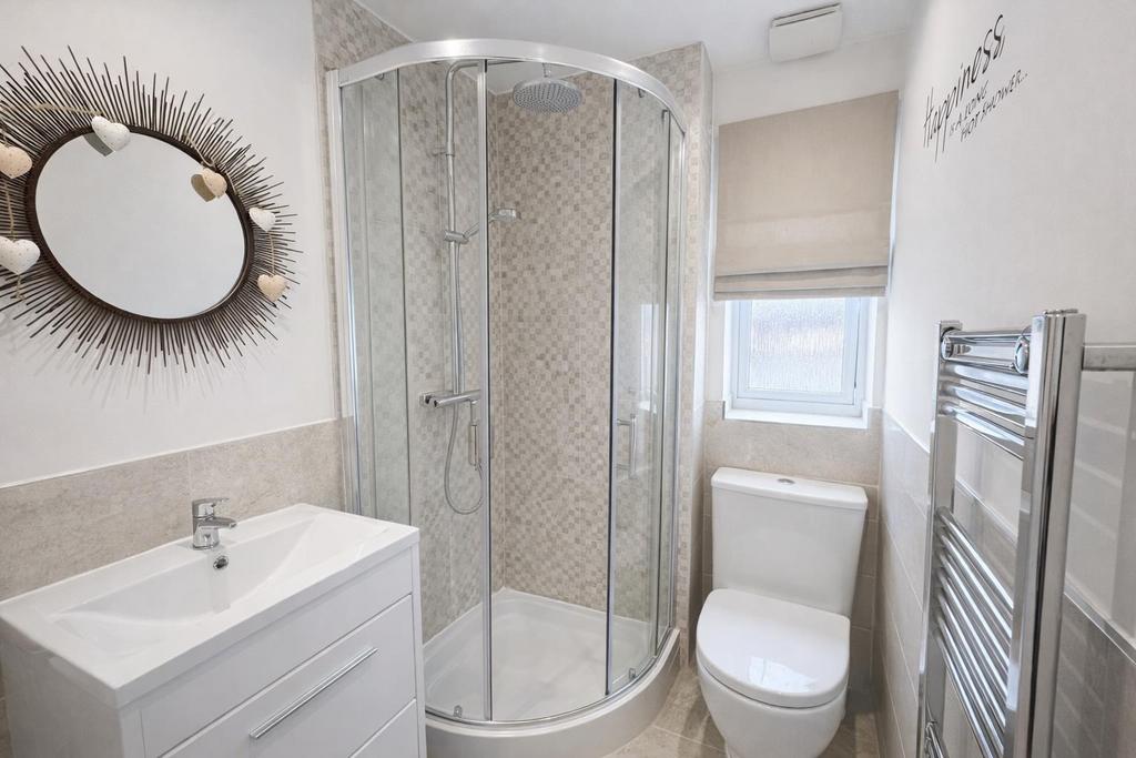 Bedroom One Ensuite