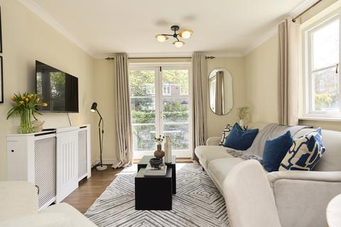 2 bedroom flat to rent, Brompton Park Crescent, SW6