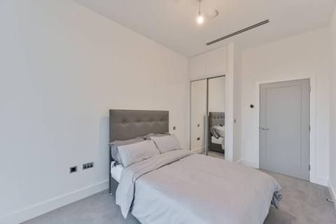 undefined, 26 Gwynne Road, LONDON SW11