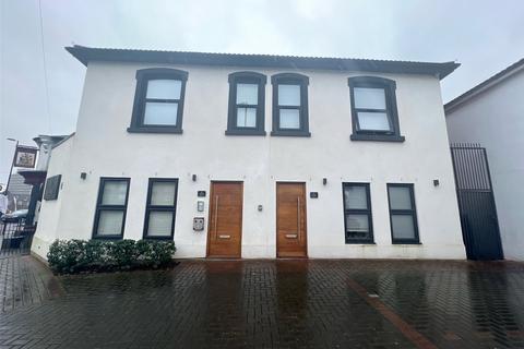 undefined, Shirley Road, Hampshire SO15