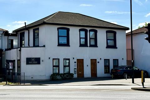 undefined, Shirley Road, Hampshire SO15