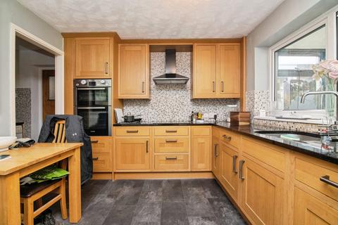 undefined, Alveston Close, REDDITCH, Worcestershire, B98