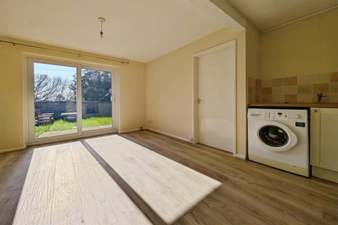 undefined, 188 Millbrook Road East, Southampton SO15
