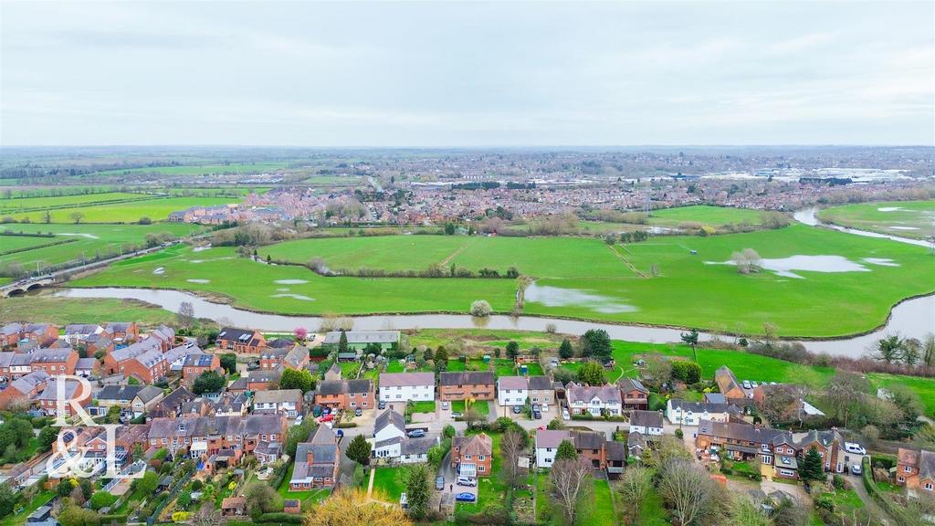 39 Hints (2).jpg