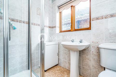 3 bedroom detached house to rent, High Arcal Drive, West Midlands DY3