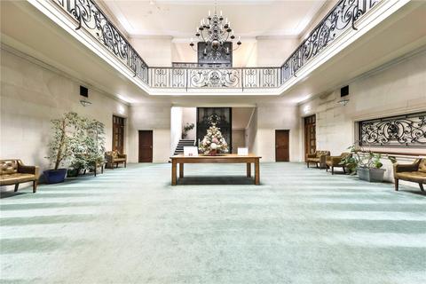 2 bedroom flat for sale, Braehead House KY1
