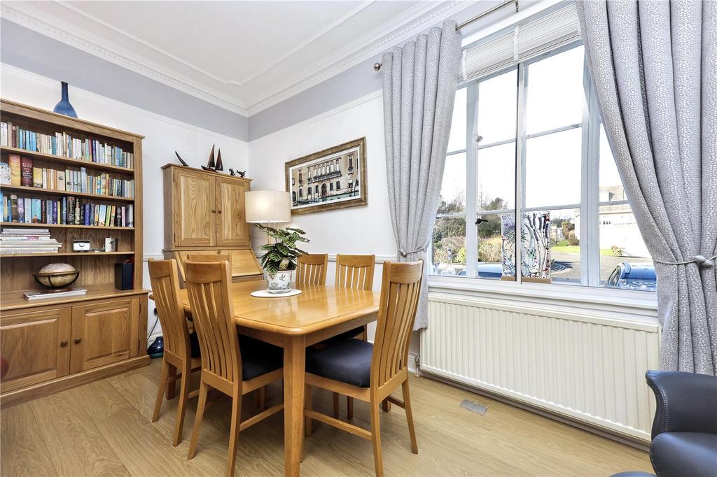 Living/Dining Room