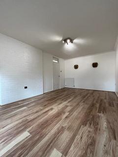 undefined, Flat 6 Beacon house, 123 Worcester Road, Malvern