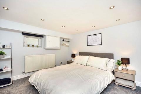 3 bedroom end of terrace house for sale, Loose Road, Kent ME15
