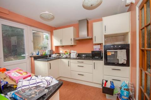 3 bedroom end of terrace house for sale, Berkeley Close, Downend, Bristol, BS16 6UJ