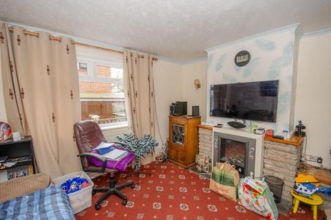 3 bedroom end of terrace house for sale, Berkeley Close, Downend, Bristol, BS16 6UJ