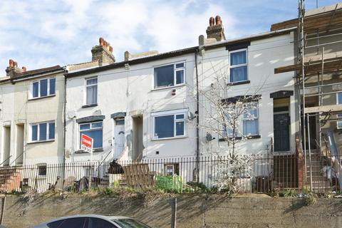 3 bedroom terraced house for sale, Upper Luton Road, Chatham