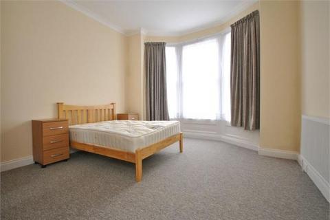 undefined, Freeland Road, W5