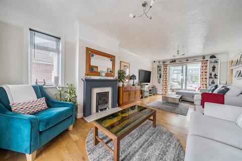 5 bedroom detached house for sale, Pentland Rise, Portchester,