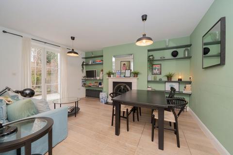 2 bedroom flat for sale, Westbourne Park Road, London W11