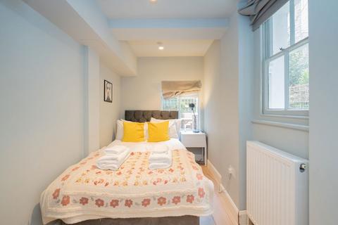 2 bedroom flat for sale, Westbourne Park Road, London W11