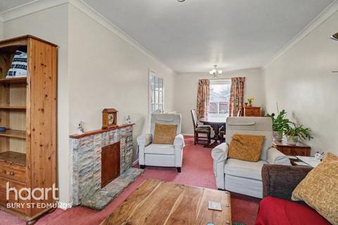 3 bedroom end of terrace house for sale, Mayfield Road, Bury St Edmunds