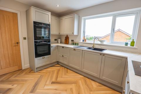 undefined, Alderley Heights, Lancaster
