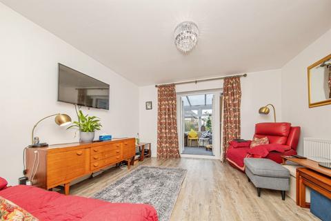 3 bedroom townhouse for sale, Malkin Close, Ipswich