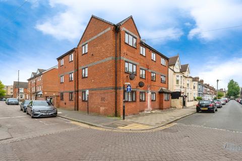 undefined, Grafton Road, Bedford, MK40