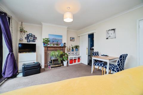 3 bedroom semi-detached house for sale, Woodfield Road, Nottingham NG16