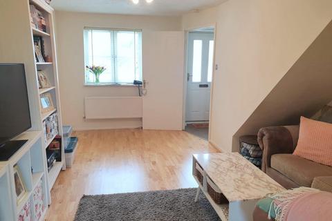 2 bedroom end of terrace house to rent, Tansey Close, Hengoed, CF82