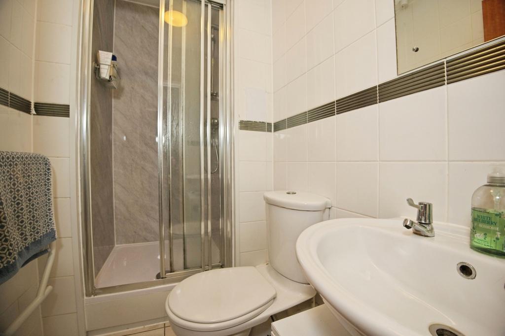 Ensuite Bathroom