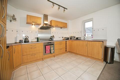 2 bedroom flat for sale, Jim Driscoll Way, Cardiff, CF11