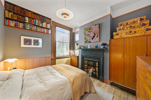 2 bedroom ground floor flat for sale, Linacre Road, NW2