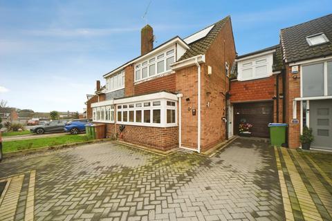 4 bedroom semi-detached house for sale, Meyer Road, Erith DA8